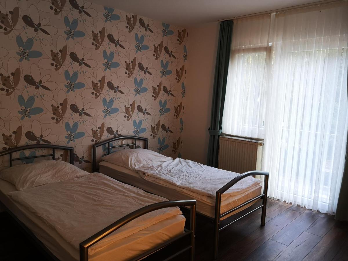 Polat Apartments 1 Есен Екстериор снимка